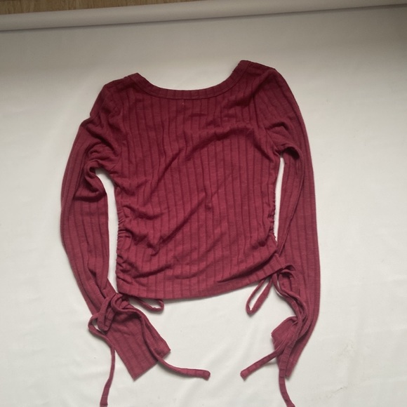 Love,fire pink tie on the side long sleeve shirt  Size Small - Picture 3 of 4